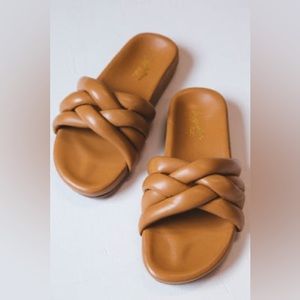 Lowkey Glow Up Leather Slides, Tan | Seychelles